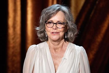 Sally Field spricht über illegale Abtreibung mit 17 Sally Field spricht über illegale Abtreibung mit 17