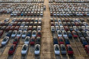 Nie gab es so viele Autos in Deutschland