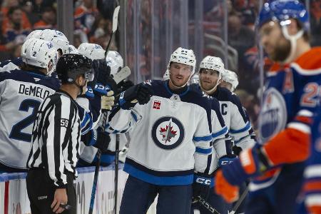 Klatsche zum NHL-Auftakt: Draisaitl verliert mit Oilers Klatsche zum NHL-Auftakt: Draisaitl verliert mit Oilers