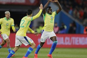 Brasilien atmet nach Sieg in Chile auf - Argentinien Remis
