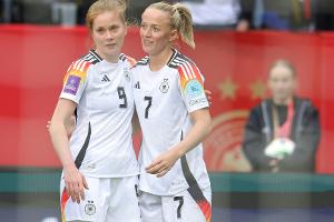DFB-Frauen: Jahresabschluss im EM-Land und gegen Italien
