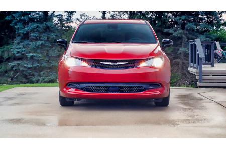 09/2024 Chrysler Voyager Minivan
