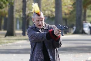 Für diesen Film wird "The Crown"-Star Matt Smith zum Action-Punker