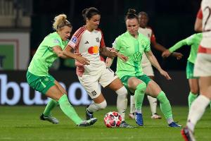 Wolfsburg verliert gegen Rekordchampion Lyon - Sorge um Popp