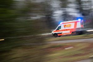 Junge Mutter stirbt im Allgäu - Vater und Kind verletzt
