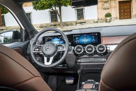 Mercedes GLB