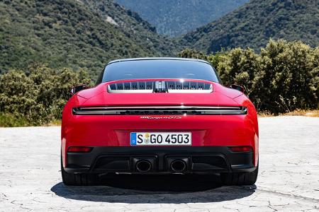 Porsche 911 GTS t-hybrid