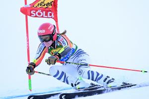 Weltcup-Auftakt: Dürr glänzt beim Sieg von Brignone