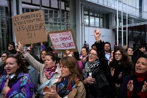 Belästigungsprozess gegen Depardieu auf März verschoben