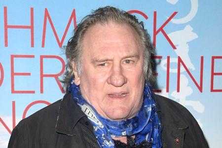 Strafprozess gegen Gérard Depardieu auf März 2025 verschoben Strafprozess gegen Gérard Depardieu auf März 2025 verschoben