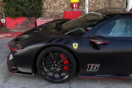 Ferrari SF90 XX Stradale Charles Leclerc