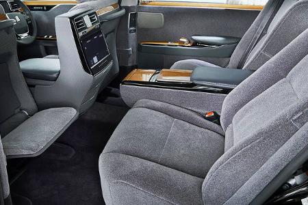 Toyota Century 2018