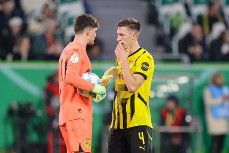 BVB beim VfL Wolfsburg: Noten und Einzelkritik - Die Negativserie von Borussia Dortmund hat sich am Dienstag auch im DFB-Pokal fortgesetzt. Beim VfL Wolfsburg verloren harmlose Dortmunder nach Verlängerung mit 0:1. Alle BVB-Stars in der Einzelkritik: BVB beim VfL Wolfsburg: Noten und Einzelkritik - Die Negativserie von Borussia Dortmund hat sich am Dienstag auch im DFB-Pokal fortgesetzt. Beim VfL Wolfsburg verloren harmlose Dortmunder nach Verlängerung mit 0:1. Alle BVB-Stars in der Einzelkritik: