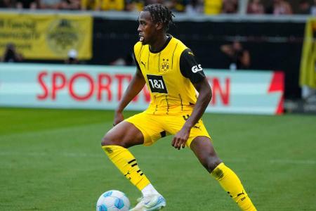 Jamie Gittens (bis 99.) - Note: 5,5 - Ging immer wieder ins Dribbling, erzielte damit aber kaum Erträge. Lief sich oftmals fest und hatte selten zündende Ideen im Kombinationsspiel. In der Rückwärtsbewegung mit großen Nachlässigkeiten.