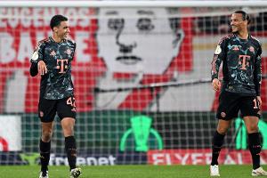 Dreierpack Musiala: Bayern locker weiter
