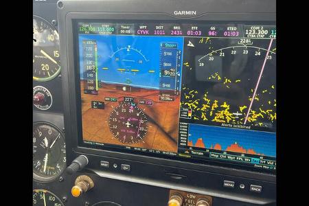 Antonow An-2 mit Honeywell-Turbine und Schwimmern zu verkaufen.