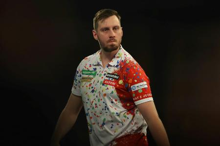 Hempel qualifiziert: Darts-WM erstmals mit sechs Deutschen