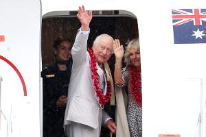 König Charles: Rom- und Papst-Besuch für 2025 geplant?