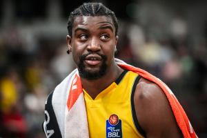 ESPN: Knicks binden deutschen Rookie Hukporti