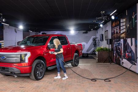 Ford F-150 Lightning