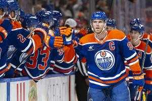 NHL: McDavid kehrt nach Verletzung früher zurück