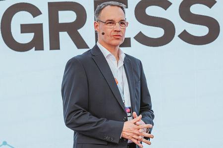 Jörg Rheinländer, Vorstandsmitglied der HUK-Coburg Versicherungsgruppe