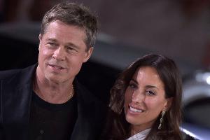 Brad Pitt und Ines de Ramon sind "unglaublich glücklich miteinander"