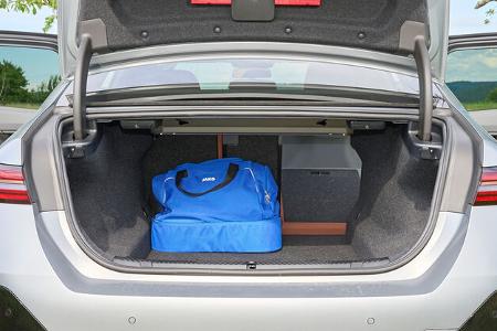 Kofferraum, Tasche