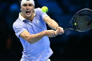 Souverän gegen Rublew: Zverev startet erfolgreich