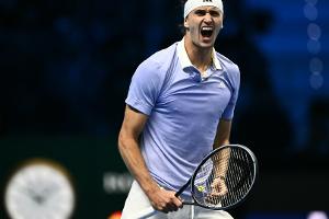 Zverev in Turin: Erst Auftaktsieg, dann Training