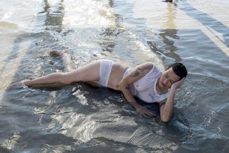 Pirelli Kalender 2025 - Making of