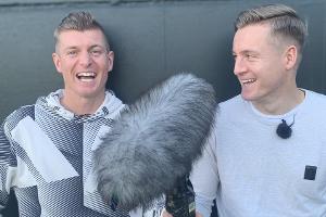 "Beste Unterhaltung": Toni und Felix Kroos erhalten "1Live Krone"
