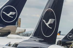 Bericht: Lufthansa Airlines streicht 400 Verwaltungsjobs