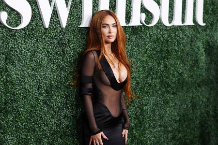 …sich auch reichlich Gamer unter den Promis: Megan Fox (Foto), Snoop Dogg, Vin Diesel, Justin Bieber, Michelle Rodrigue, Henry Cavill oder Mila Kunis spielen alle gern Videospiele, um abzuschalten.
