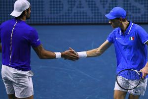 Davis Cup: Sinner trägt Italien ins Halbfinale