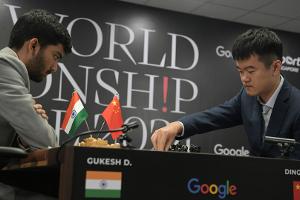 Schach-WM: Titelverteidiger Ding gewinnt erstes Spiel