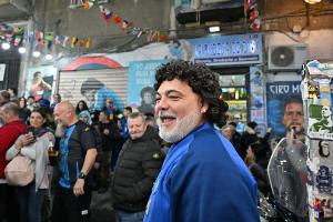 Vierter Todestag: Neapel gedenkt Maradona