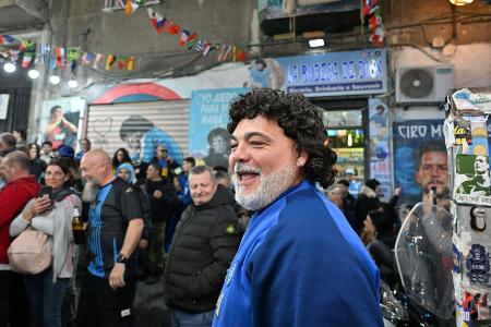 Vierter Todestag: Neapel gedenkt Maradona Vierter Todestag: Neapel gedenkt Maradona