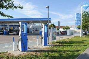 Eine Karte für Fahrstrom und Kraftstoff