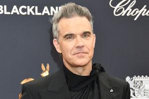 Robbie Williams kritisiert Oasis scharf und will einen Oscar