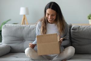 Weihnachtsgeschenke am Black Friday bestellt? Darum das Paket öffnen!