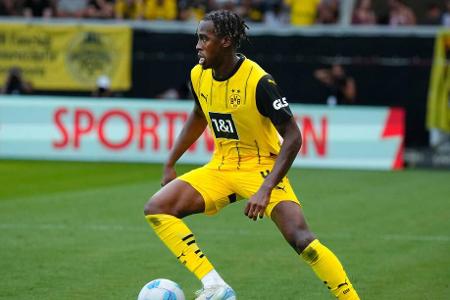 Jamie Gittens (bis 74.) - Note: 2,0 - Wartete geschickt auf seine Momente, zeigte den Bayern dann mit überfallartigen Flügelläufen die Grenzen auf. Brachte den BVB mit seiner sensationellen Einzelaktion in Führung. Nach dem Seitenwechsel hätte im Konterspiel aber mehr kommen können.