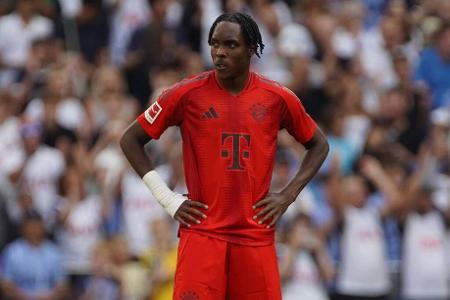 Mathys Tel (bis 62.) - Note: 5,0 - Erhielt überraschend eine Bewährungschance in der Startelf. Konnte das Vertrauen aber nicht zurückzahlen. Blieb im ersten Durchgang komplett blass, erhöhte danach kurzzeitig die Schlagzahl. Kompany hatte aber früh genug gesehen.