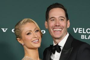 Paris Hilton feiert fünften Jahrestag mit Carter Reum
