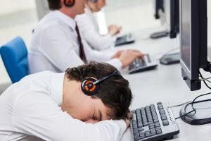 KI-Oma trickst Betrüger durch endlose Gespräche aus