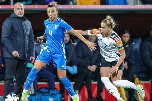 Dicke Patzer gegen Italien: Dämpfer für DFB-Frauen