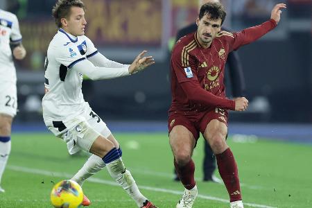 Hummels verliert mit Rom - und muss verletzt raus Hummels verliert mit Rom - und muss verletzt raus
