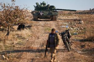 Aktivisten: Rebellen in Syrien belagern Hama von drei Seiten