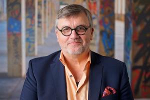 Hape Kerkeling: "60 ist kein Beinbruch, 30 war schlimm"