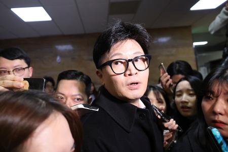 Regierungsparteichef Han Dong Hoon fordert einen Rücktritt von Präsident Yoon Suk Yeol.